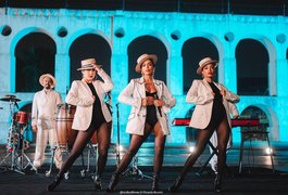 Anitta é chamada de “símbolo da união do continente” no Grammy Latino e se emociona: “não consegui superar”