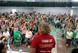 Com reajuste zero, professores da rede municipal de Maceió declaram greve