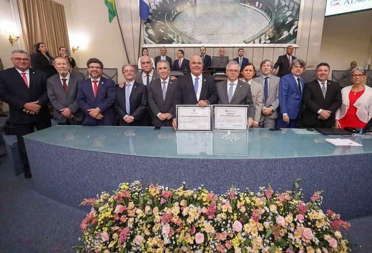 Presidente do Tribunal de Justiça é homenageado pelo Parlamento alagoano