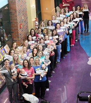 36 enfermeiras de um hospital engravidam ao mesmo tempo nos EUA