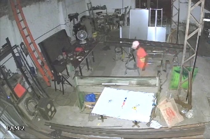 Vídeo. Criminosos invadem oficina e furtam equipamentos, em Arapiraca