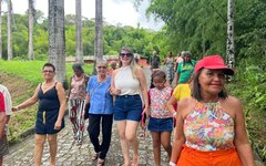 Idosos de Traipu vivenciam dia de lazer e integração em passeio promovido pela Assistência Social