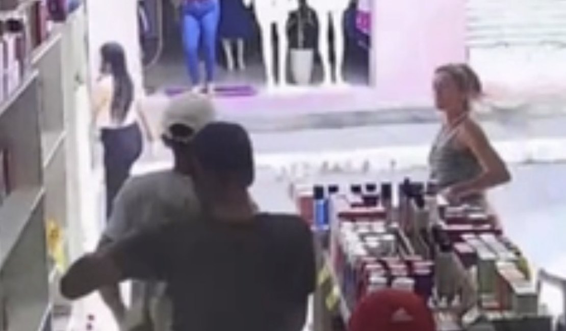 Ação rápida da Ronda do Bairro prende dois suspeitos após roubo de perfumes em Arapiraca