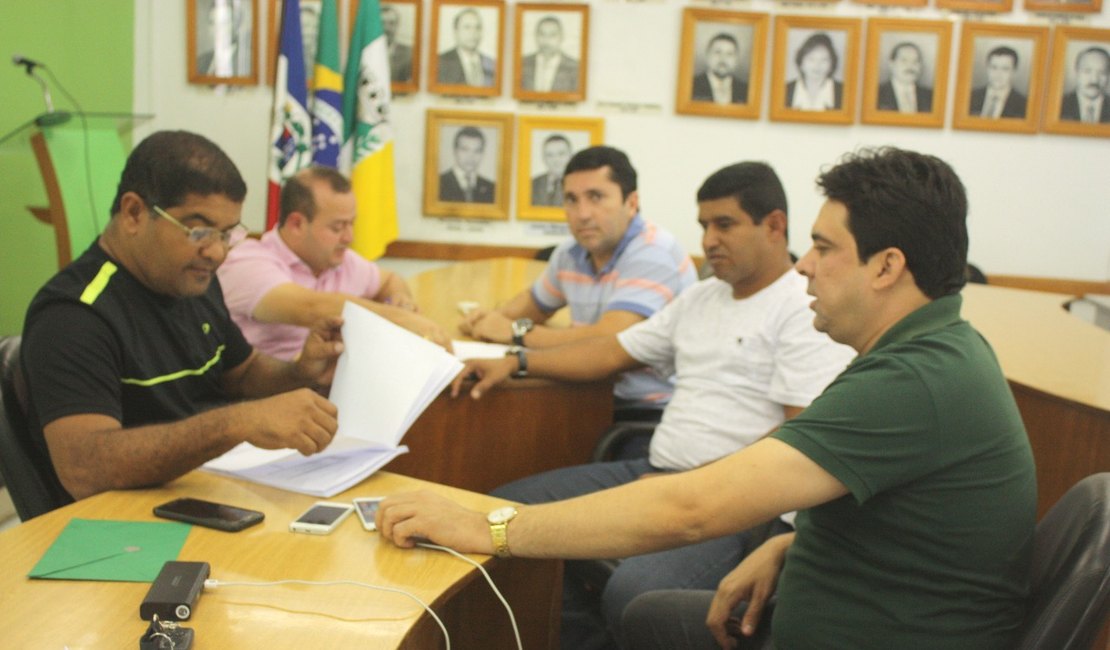 Vereadores avaliam ingresso de Arapiraca no Conisul
