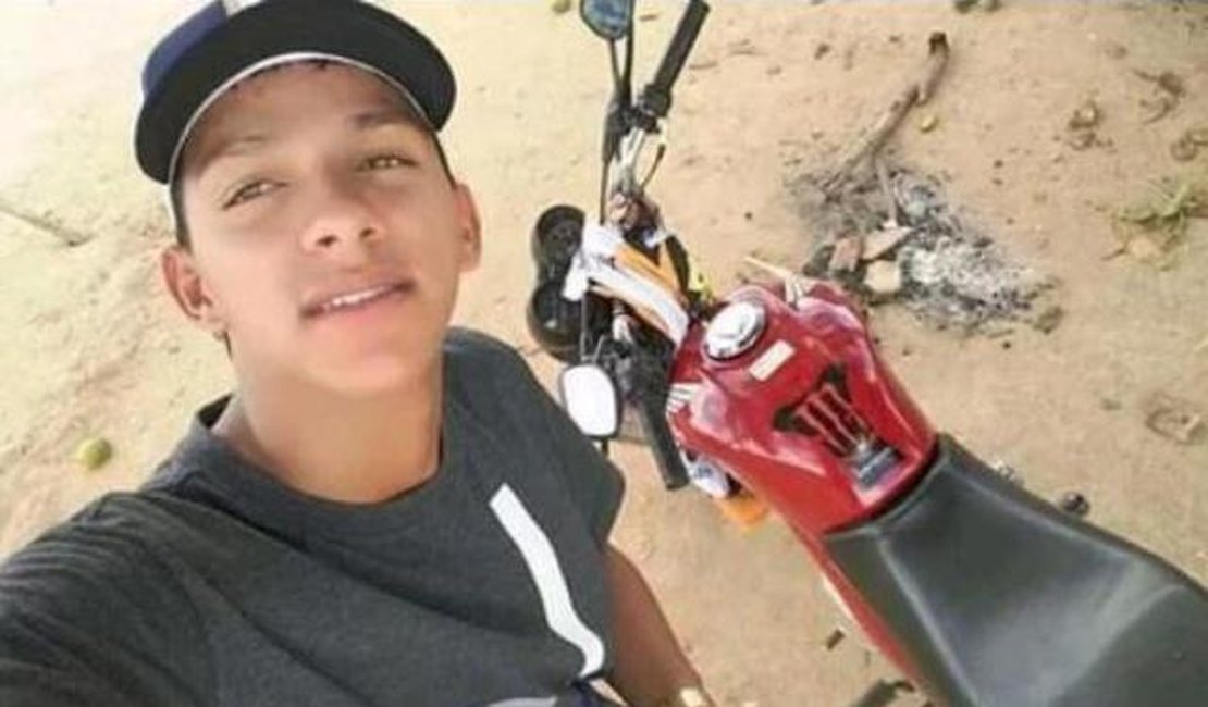 Jovem morre após uma queda de moto no Povoado Pau D'Arco, em Arapiraca