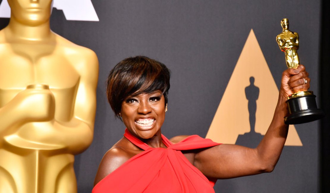 Viola Davis ganha seu primeiro Oscar e faz discurso emocionado