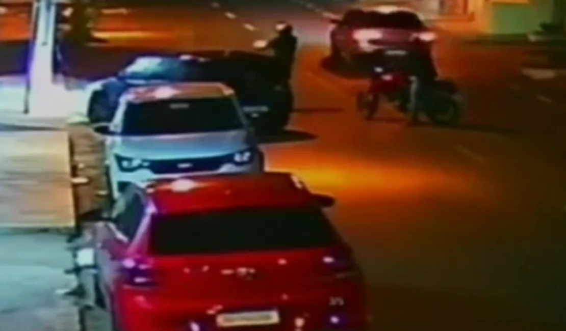 VÍDEO: Câmeras mostram duplo homicídio a sangue frio em possível acerto de contas na Paraíba