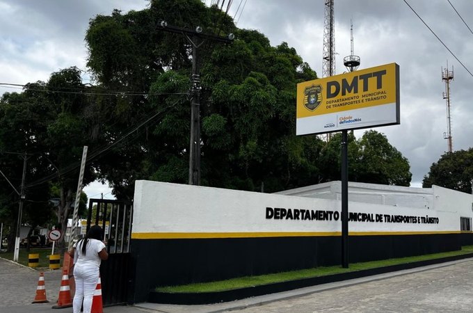 Câmara de Maceió cobra DMTT por abrigos em pontos de ônibus e requalificação de terminais abandonados
