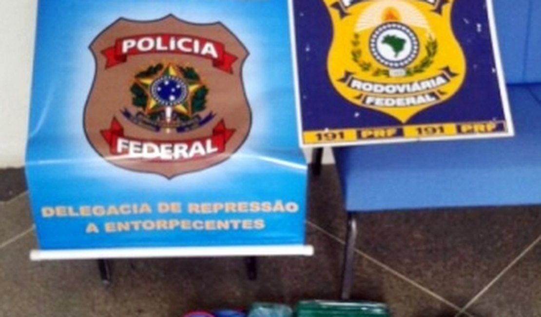 PRF e PF prendem 3 kg de maconha e 1 kg de crack em ônibus fretado que vinha de SP para AL