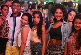 Shows de forró no Arraiá Central terminam em clima de paz junina