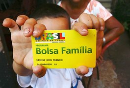 Em Alagoas, 60 mil famílias perderam Bolsa Família