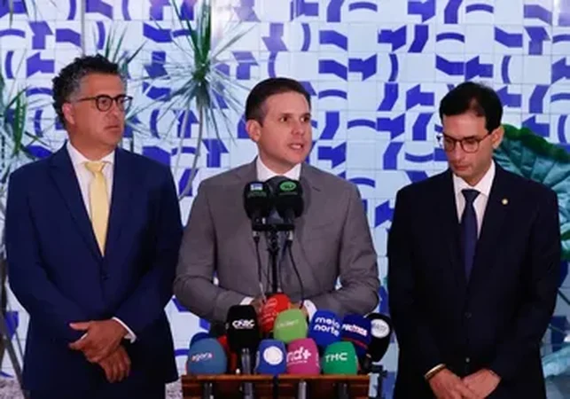 Câmara instala comissão especial da PEC que acaba com a escala 6×1