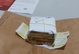 Mulher saca FGTS, mas cai em golpe e 'troca' por dinheiro falso