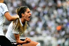 Corinthians vira sobre a Ferroviária e é pentacampeão brasileiro feminino