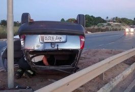 Condutor embriagado causa acidente em frente ao 3º BPM