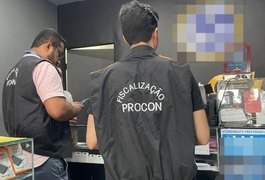 Procon Maceió autua 6 lojas de celulares por irregularidades