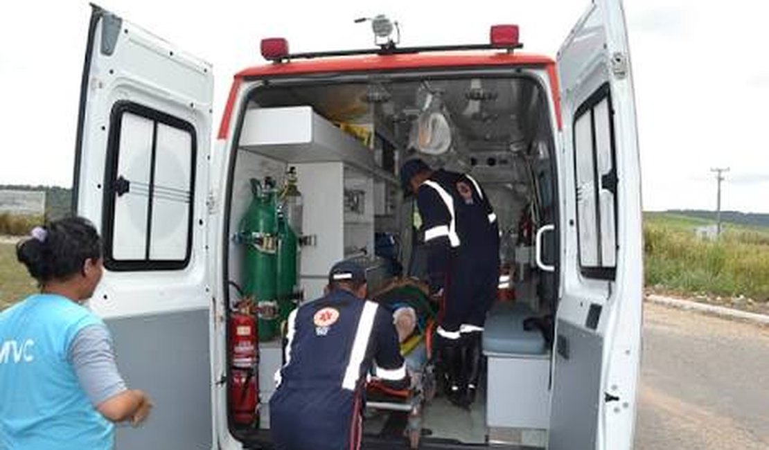 Colisão entre três carretas e três caminhões deixa feridos no interior de AL