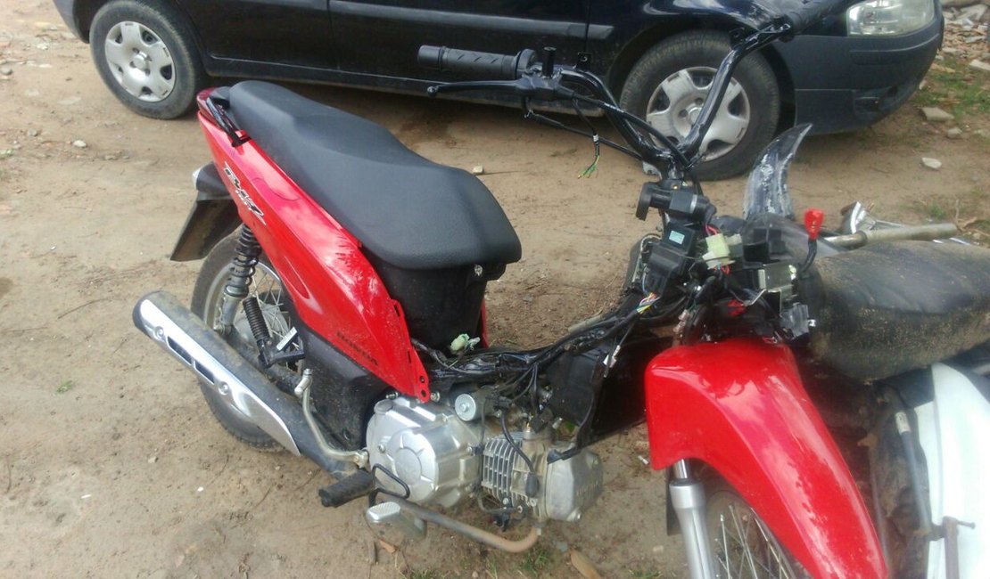 PM recupera moto roubada já desmontada em Arapiraca