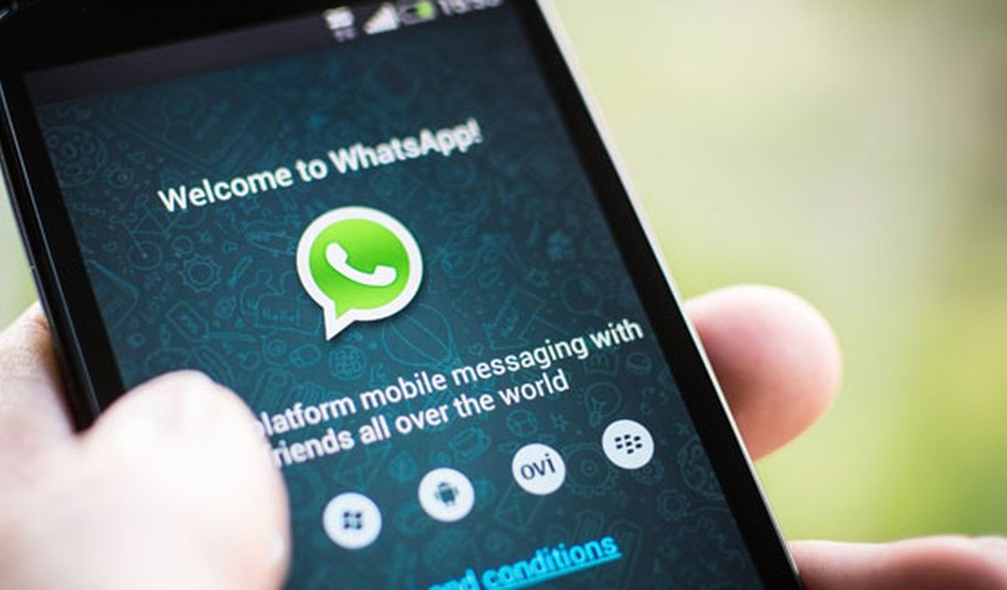 WhatsApp começa a compartilhar dados de usuários com Facebook; entenda