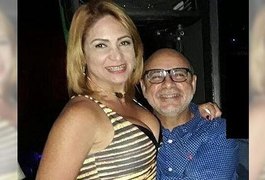 Mulher de Queiroz que estava foragida se apresenta à polícia para cumprir prisão domiciliar
