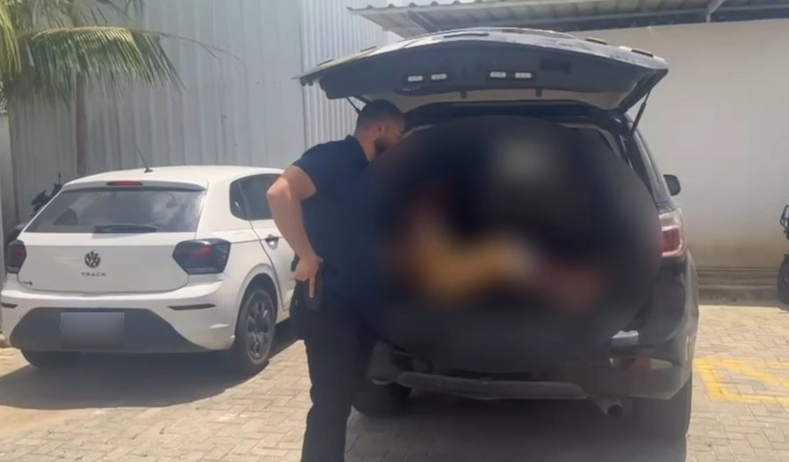 Vídeo. Mulher é presa após dar informações privilegiadas a assassinos do companheiro em Maceió