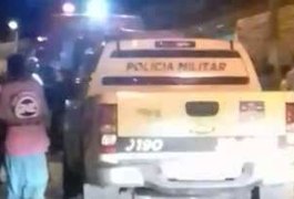 Mulher esfaqueia marido e espera a polícia chegar, em Delmiro Gouveia