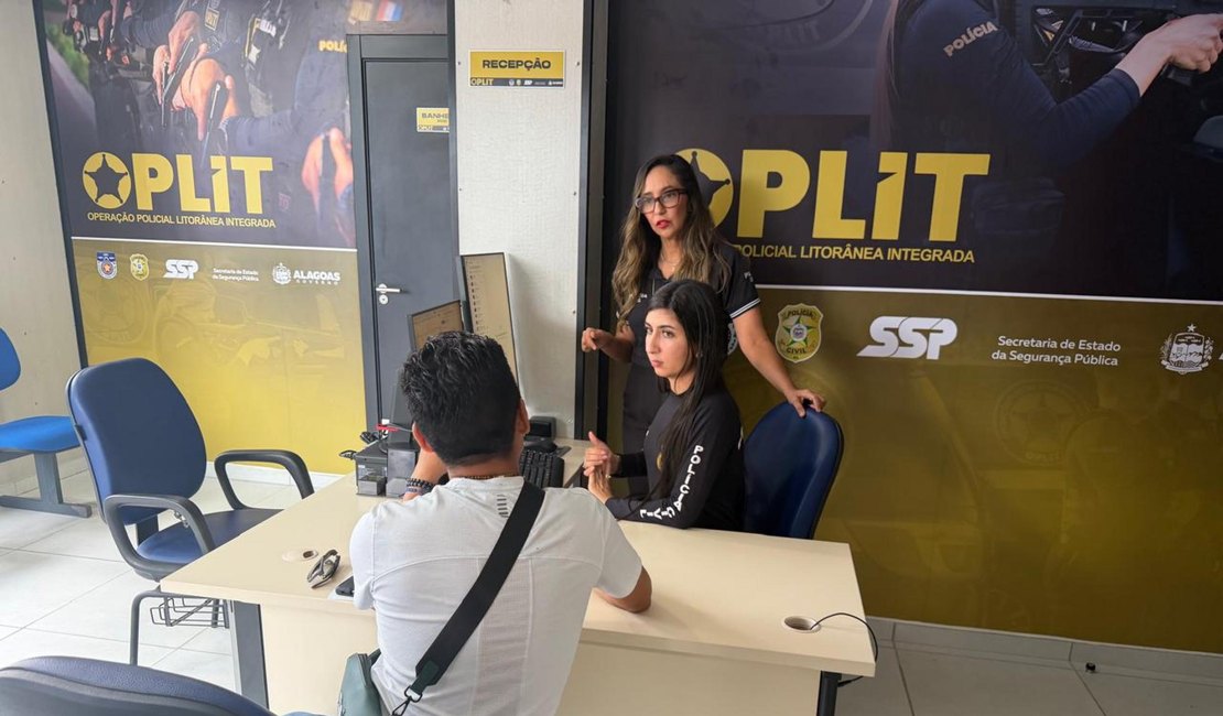 Polícia Civil faz atendimento bilíngue a turista estrangeiro em Maceió