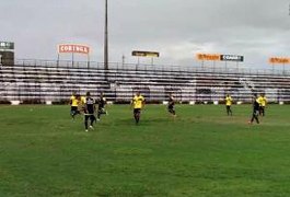 Alvinegros realizam treinos para o confronto contra o Coruripe