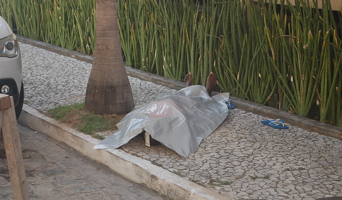 De férias em Alagoas, soldado baiano é assassinado durante assalto em Maceió