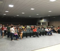 Após determinação judicial, Uncisal inicia matrículas de aprovados na 2ª lista do vestibular