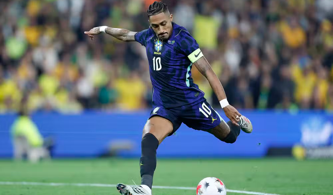 Raphinha é cortado da Seleção e não viaja para amistoso com a Índia