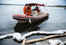 Óleo contaminou fundo do Lago Paranoá, diz Corpo de Bombeiros