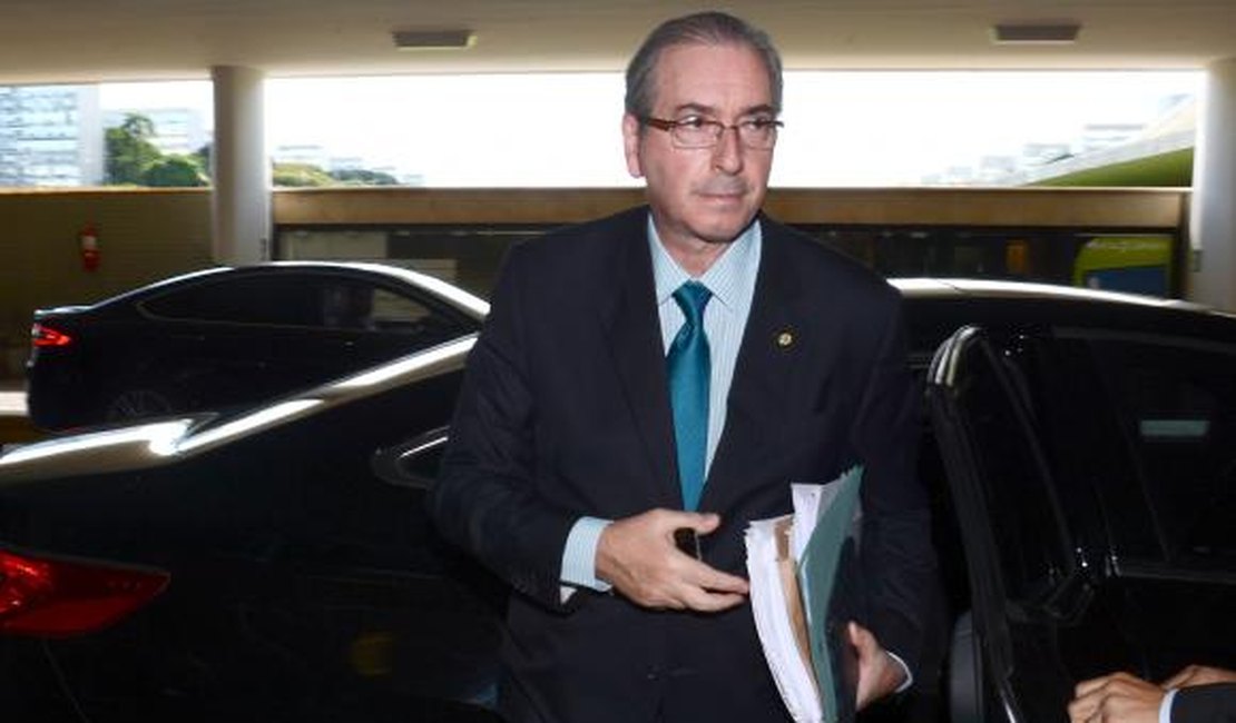 Defesa de Cunha tem mais de 60 páginas e cinco anexos