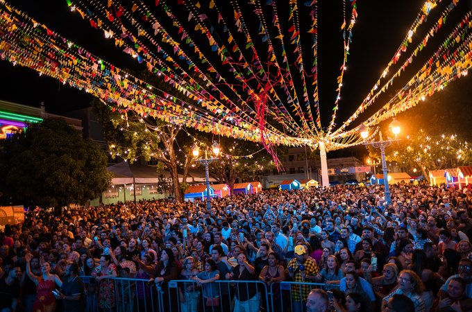 MPE aciona TCE e cobra transparência nos gastos da Prefeitura de Maceió com festas e contratações artísticas