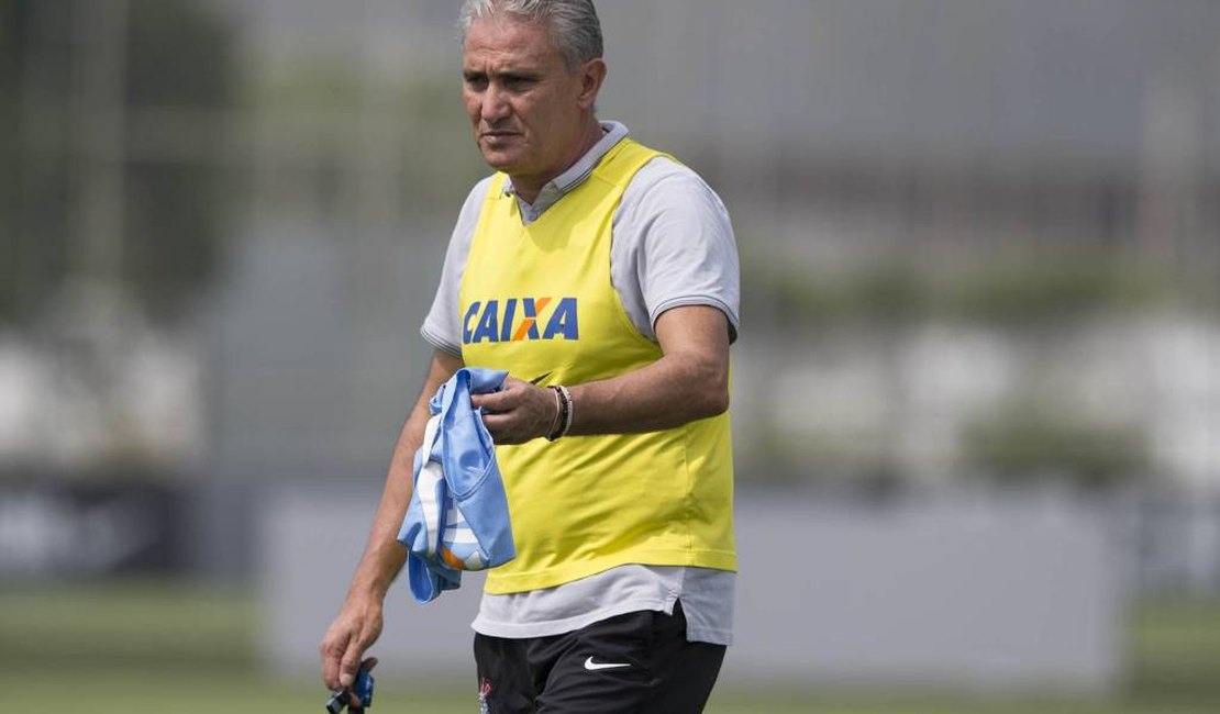 Tite deixa especulações de lado após ceder CT e estádio à Seleção Brasileira