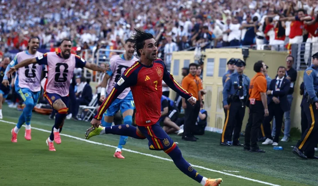 Espanha domina Argentina, repete 2010 e ganha Copa do Mundo na prorrogação