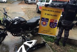 Polícia encontra motocicletas roubadas em Lagoa da Canoa