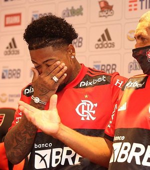 Alagoano Marinho realiza sonho do pai e é apresentado oficialmente pelo Flamengo