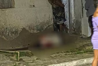 Homem é morto com disparos de arma de fogo em frente a sua residência, em São Luís do Quitunde