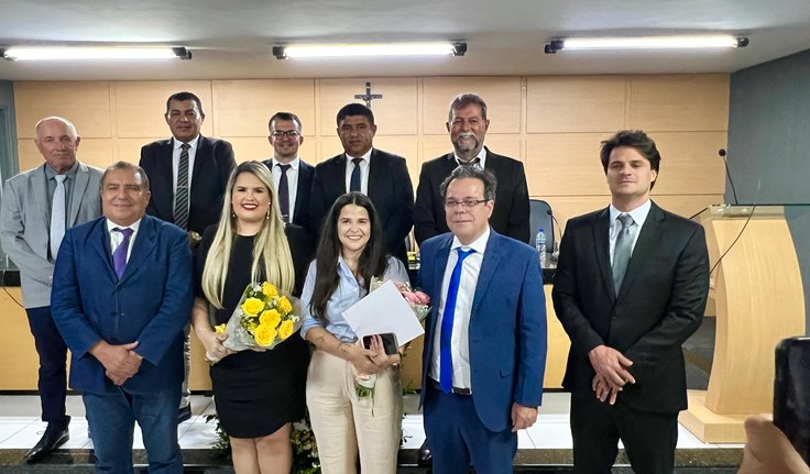 Câmara de Arapiraca entrega títulos de cidadãs honorárias para Mellina Freitas e Marília Almeida