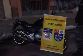 Bandidos roubam moto e causam acidente em meio à Parada Gay de Arapiraca