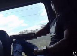 Mulher flagra homem cometendo ato obsceno dentro de van em viagem entre Arapiraca e Santana do Ipanema