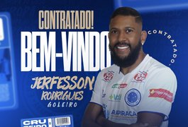 Cruzeiro de Arapiraca anuncia renovação de contrato do goleiro Jerfesson