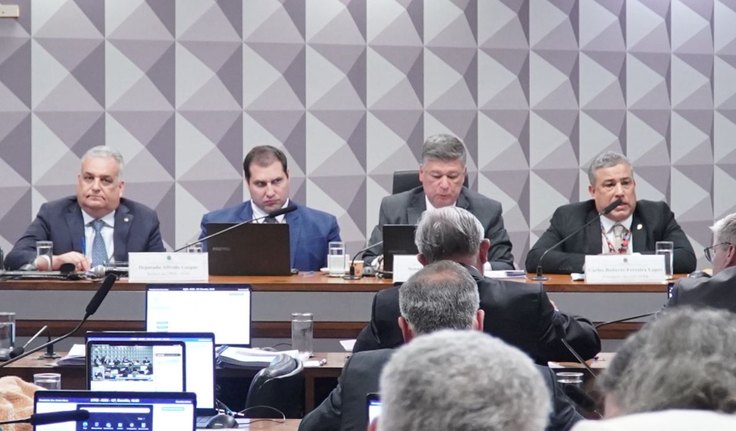 Alfredo Gaspar obtém aprovação na CPMI do INSS para prisão preventiva de presidente da Conafer; pedido será analisado pelo STF