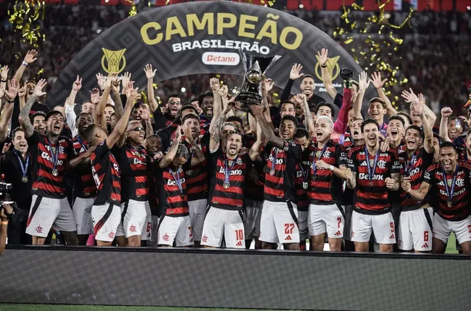 Flamengo vence o Ceará e garante título antecipado do Brasileirão