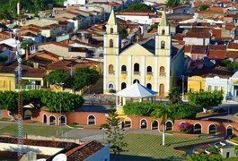 Após bebedeira, homem é esfaqueado em Piaçabuçu