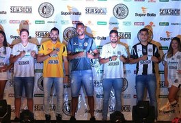 Com jogadores e modelos, ASA lança novo uniforme para a temporada 2016
