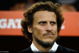 Uruguai anuncia Diego Forlán no comando da seleção