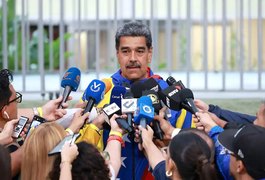 Sem mostrar atas, CNE reitera vitória de Maduro na Venezuela