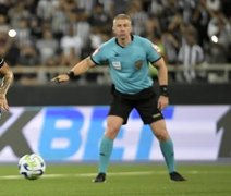 Segue o líder! Botafogo ganha do Corinthians por 3 a 0 e segue invicto na Série A